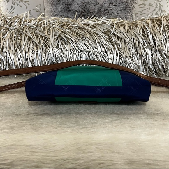 VERA BRADLEY Sky Clover Preppy Poly Molly Crossbody Bag Navy Green Repellant - Picture 10 of 12